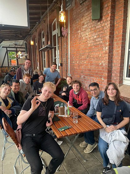 (Most of) the group at our outing in May 2025, following a 
museum visit, canoeing, schnitzel and billiards (and before 
karaoke...)